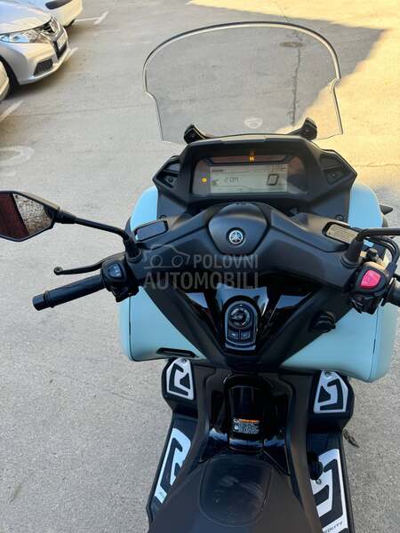 Yamaha Tricity B Kategorija