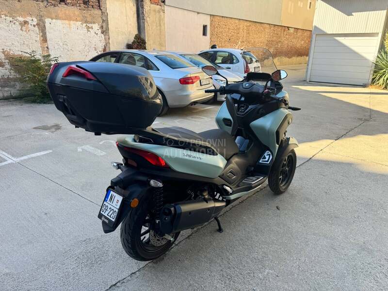 Yamaha Tricity B Kategorija