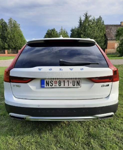 Volvo V90 Cross Country 4x4