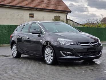 Opel Astra J 1.4 Turbo COSMO