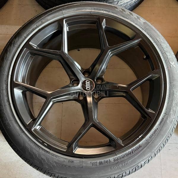 Aluminijumske felne Q8 22" 5 x 112