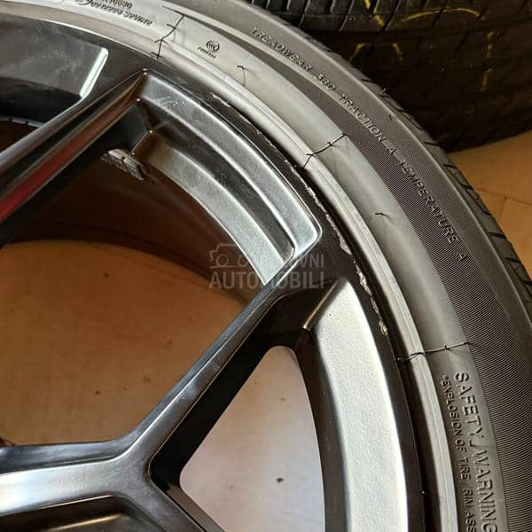 Aluminijumske felne Q8 22" 5 x 112