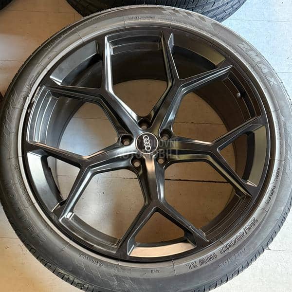 Aluminijumske felne Q8 22" 5 x 112