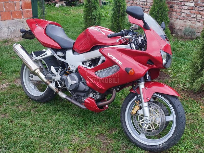 Honda VTR 1000 Fire Storm
