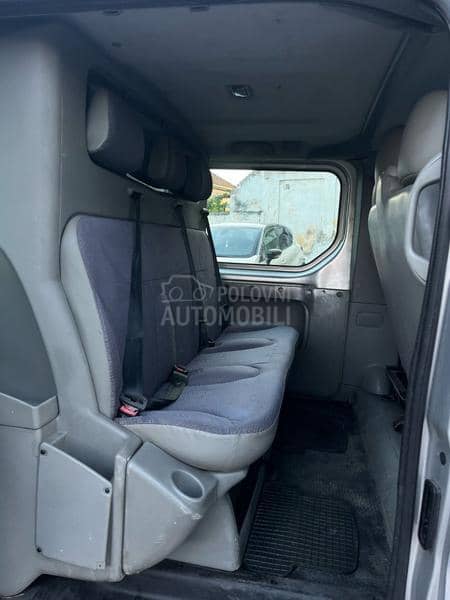 Opel Vivaro 2.0 6MESTA.POLUTERET LONG