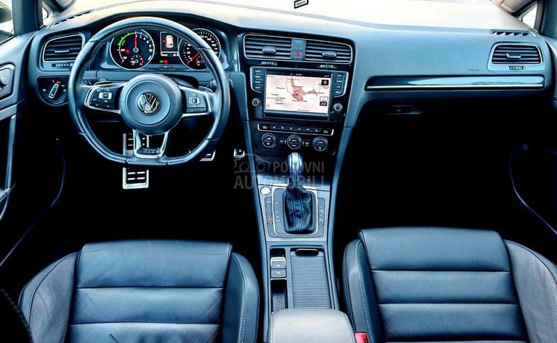 Volkswagen Golf 7 1.4 TSI GTE CH NOV Volkswagen Golf 7 1.4 TSI GTE CH NOV