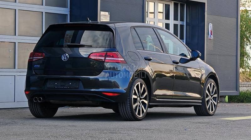 Volkswagen Golf 7 1.4 TSI GTE CH NOV Volkswagen Golf 7 1.4 TSI GTE CH NOV