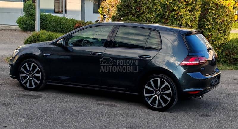 Volkswagen Golf 7 1.4 TSI GTE CH NOV Volkswagen Golf 7 1.4 TSI GTE CH NOV