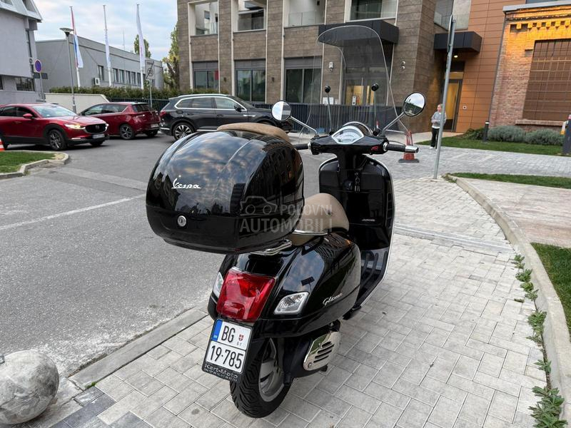 Vespa GTS 250ie PRVI VLASNIK