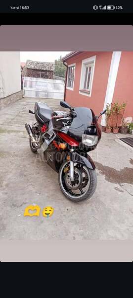 Honda CBR F2
