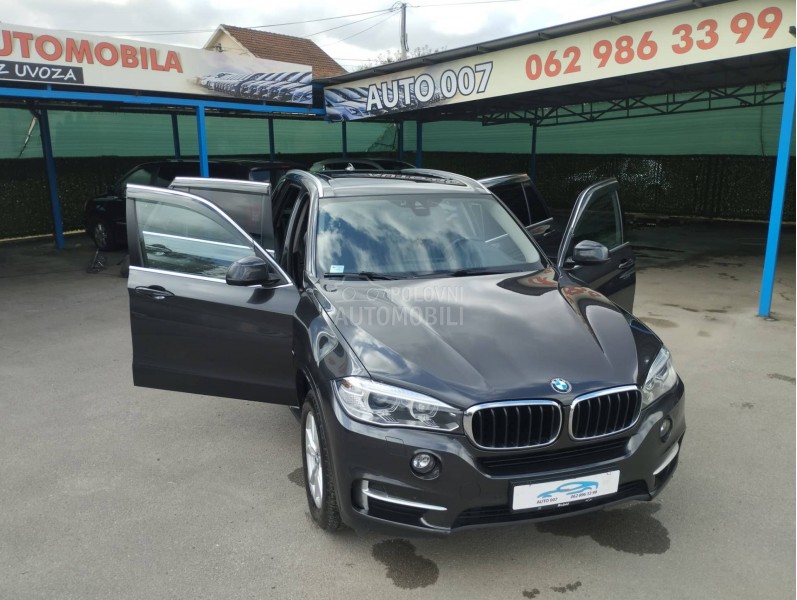 BMW X5 rezervisan