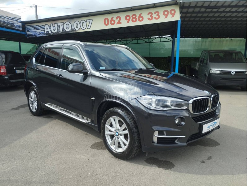 BMW X5 rezervisan
