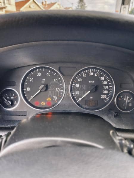 Opel Astra H 1.6