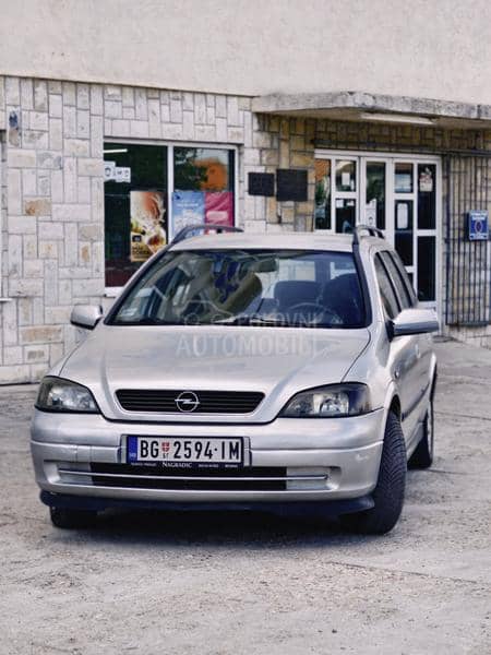 Opel Astra H 1.6