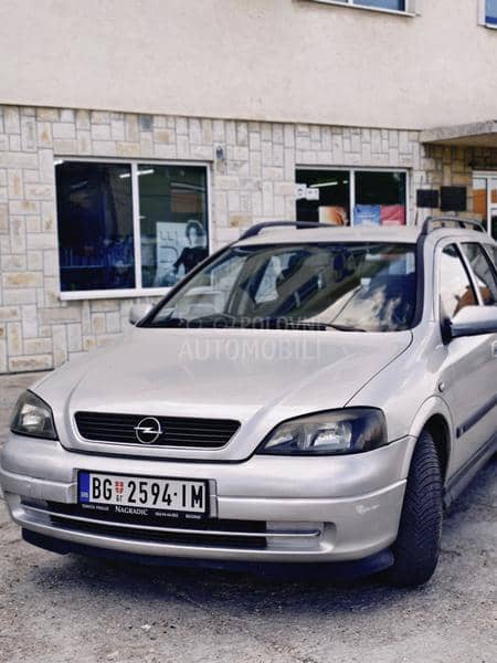 Opel Astra H 1.6