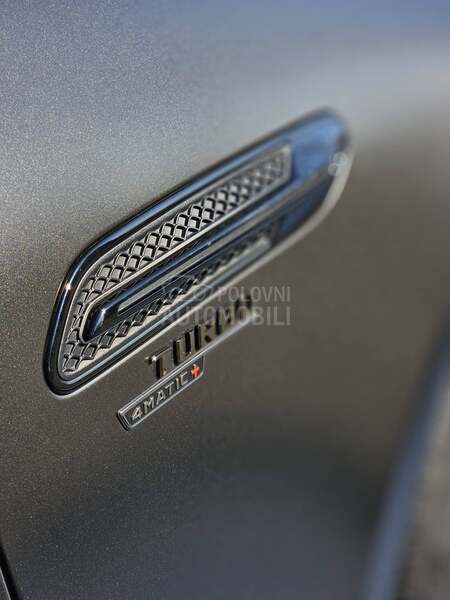 Mercedes Benz GT 43 AMG 4 matic