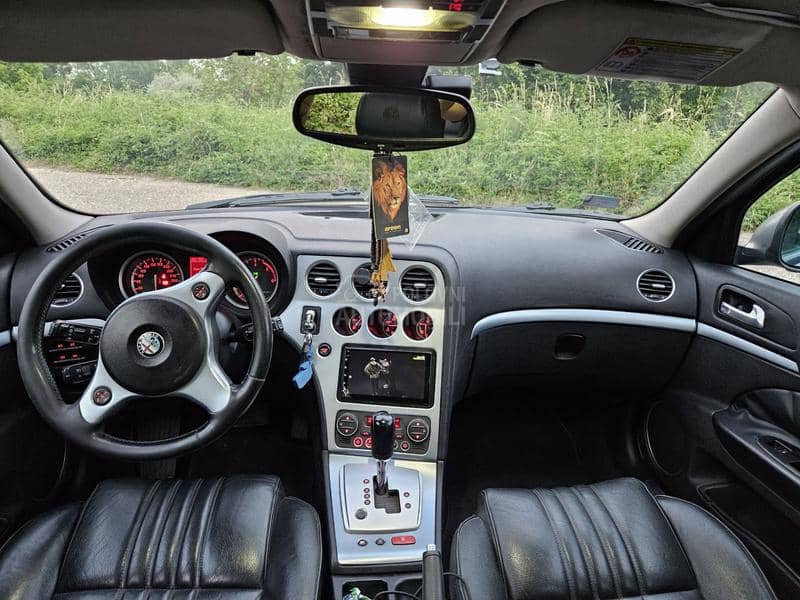 Alfa Romeo 159 SW 1.9 jtdm  150hp