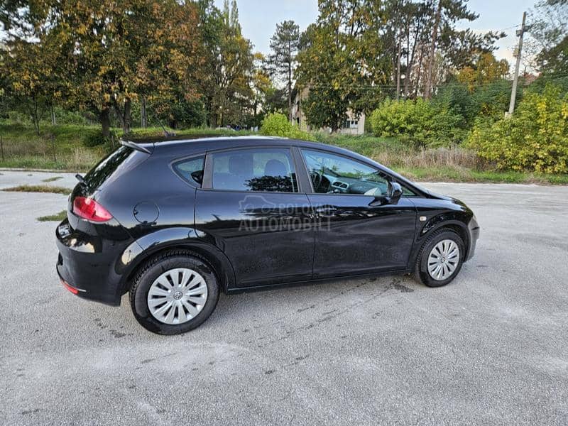 Seat Leon 1.6 TDI Xenon