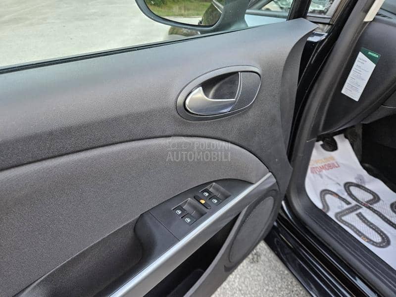 Seat Leon 1.6 TDI Xenon