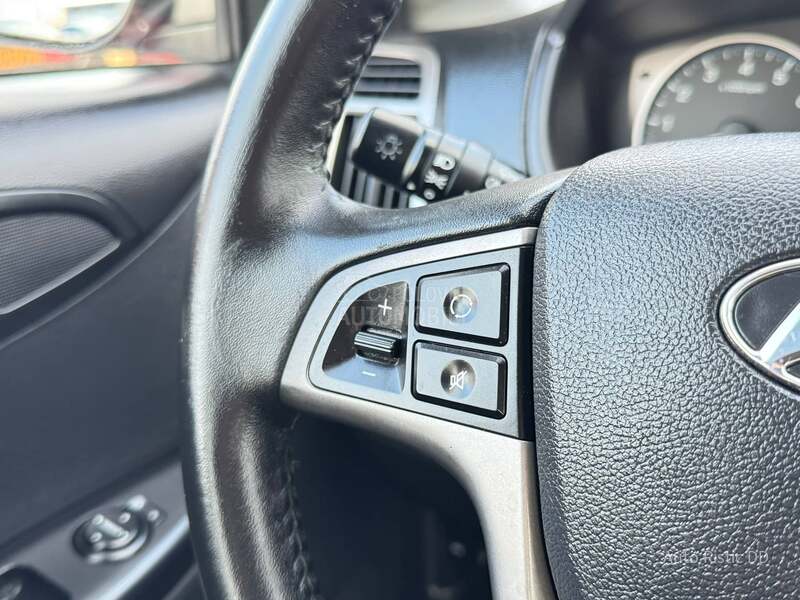 Hyundai i20 125.250 K M  T O P