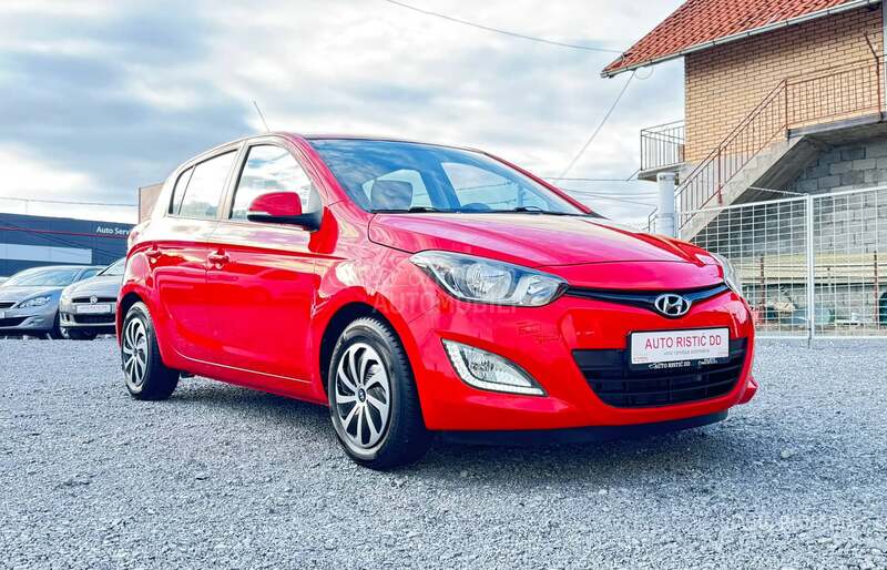 Hyundai i20 125.250 K M  T O P