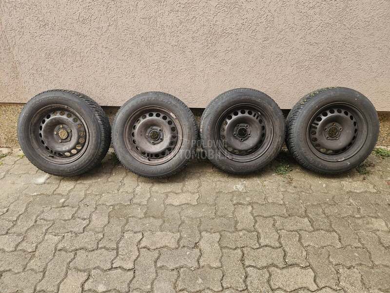 Dunlop 195/65 R15 Zimska