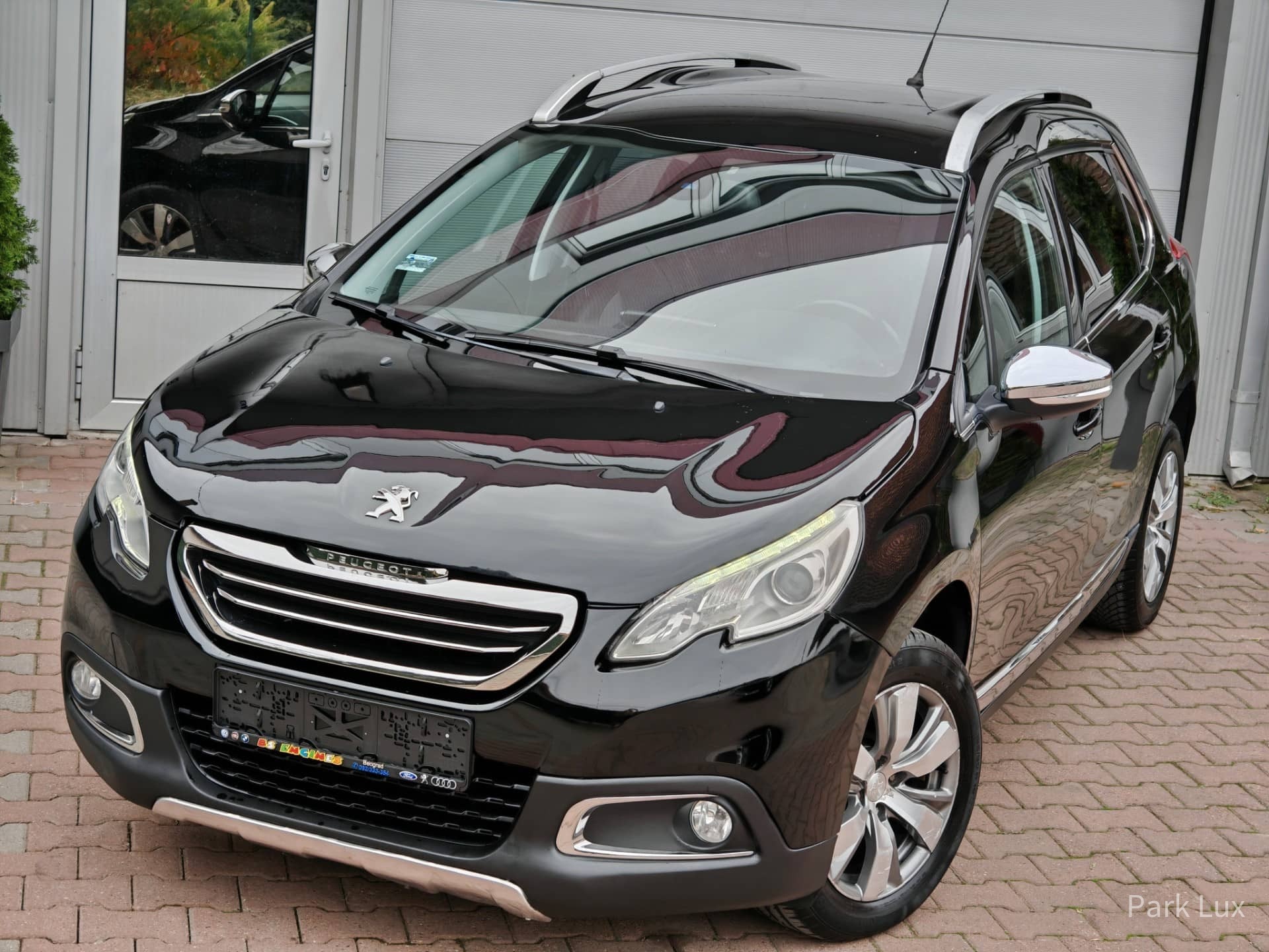 Peugeot 2008 1.6 e-hdi/ Allure