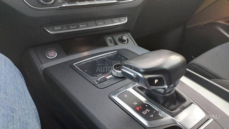 Audi Q5 2.0  Virtual Sport