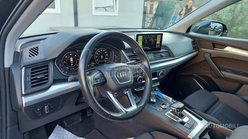 Audi Q5 2.0  Virtual Sport