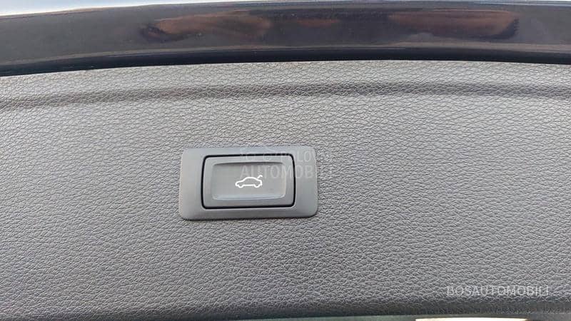 Audi Q5 2.0  Virtual Sport