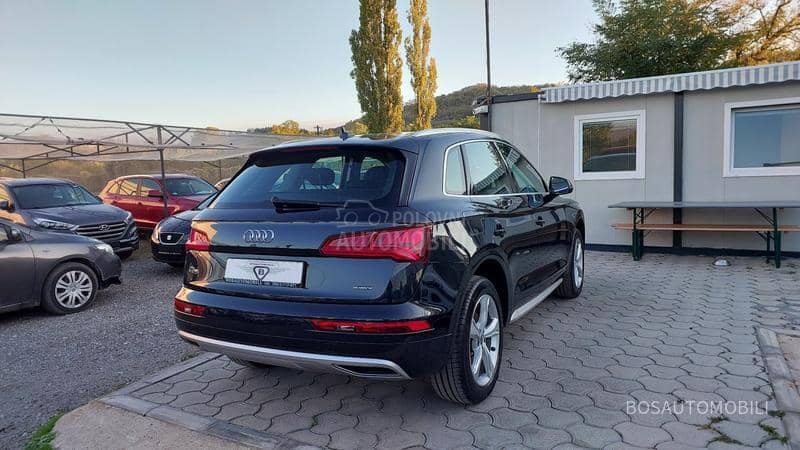 Audi Q5 2.0  Virtual Sport