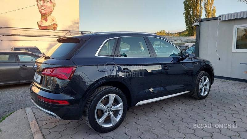 Audi Q5 2.0  Virtual Sport