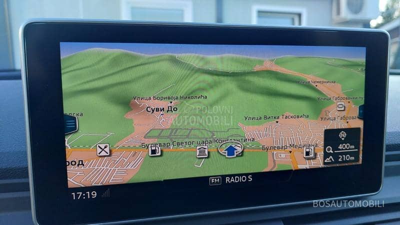 Audi Q5 2.0  Virtual Sport