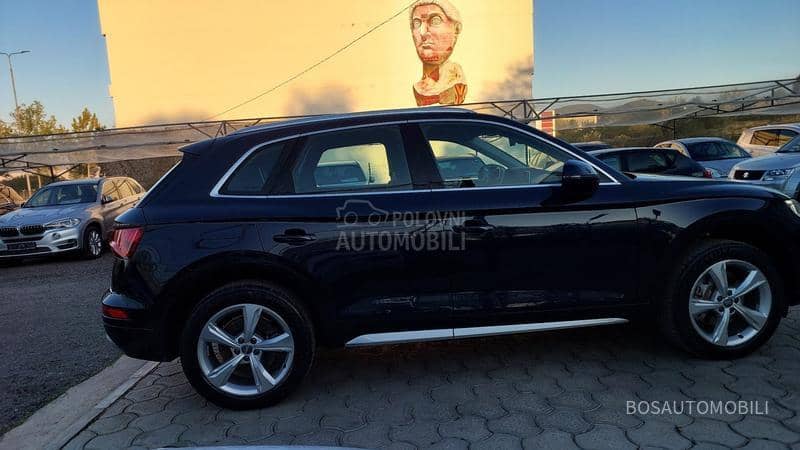Audi Q5 2.0  Virtual Sport