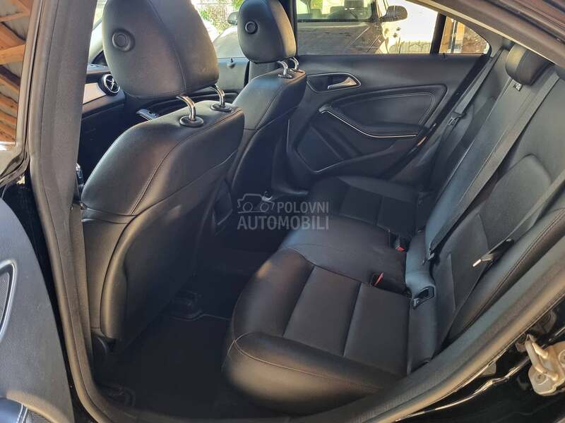 Mercedes Benz CLA 200 1.6T AMG