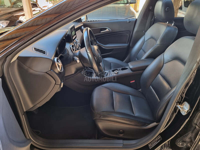 Mercedes Benz CLA 200 1.6T AMG