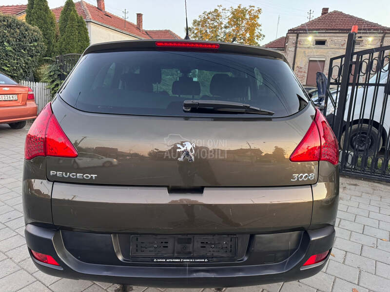 Peugeot 3008 1.6 HDI ŠVAJC NOV