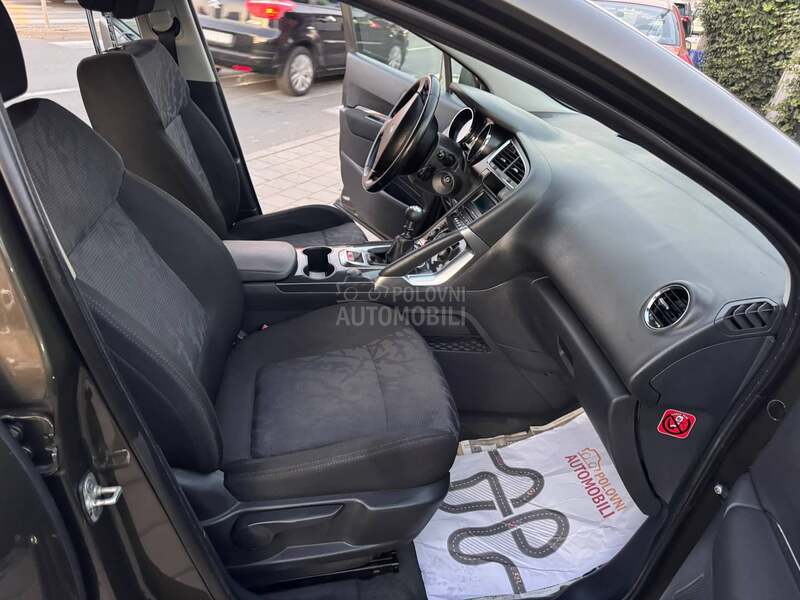 Peugeot 3008 1.6 HDI ŠVAJC NOV