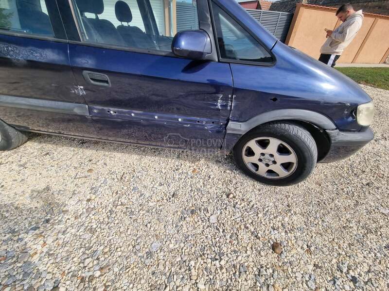Opel Zafira 1.6 REG