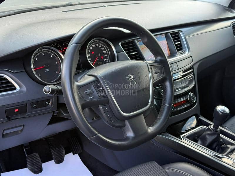 Peugeot 508 2.0 HDI ALLURE NAV Peugeot 508 2.0 HDI ALLURE NAV