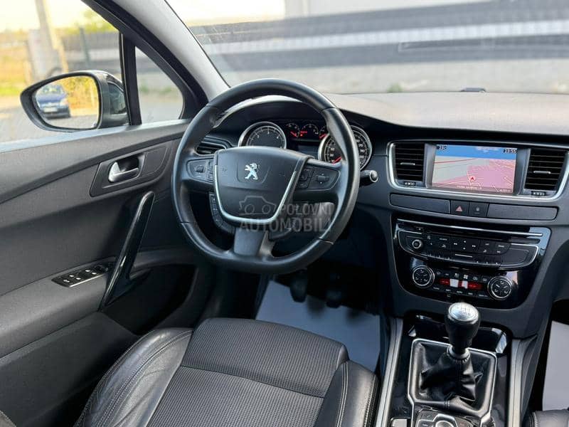 Peugeot 508 2.0 HDI ALLURE NAV Peugeot 508 2.0 HDI ALLURE NAV