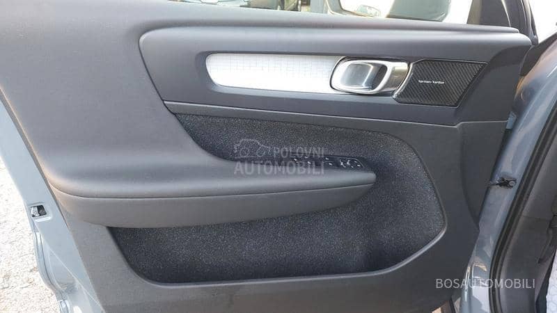 Volvo XC40 2.0 d Busines Pro