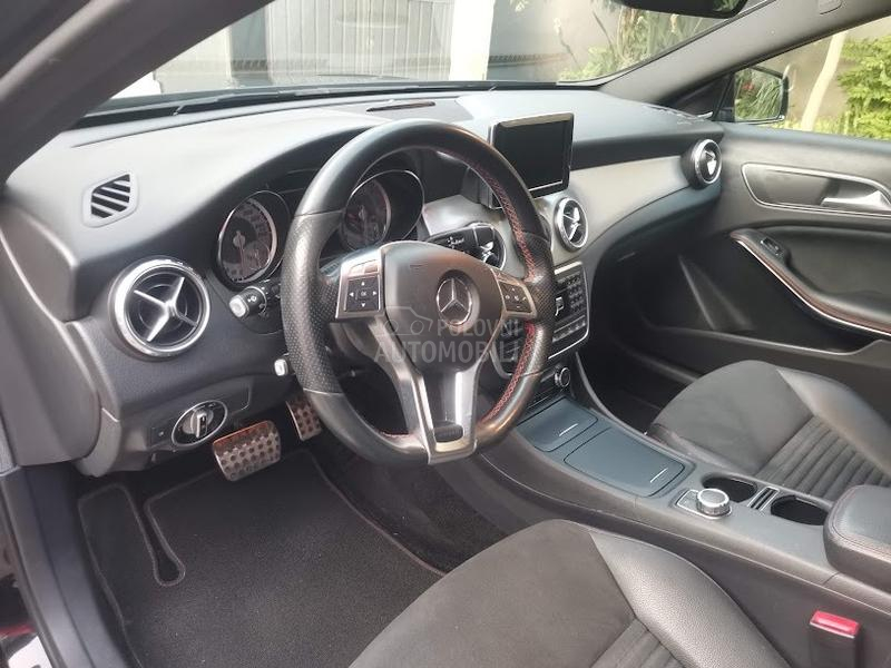 Mercedes Benz GLA 220 AMG-LINE 4MATIK