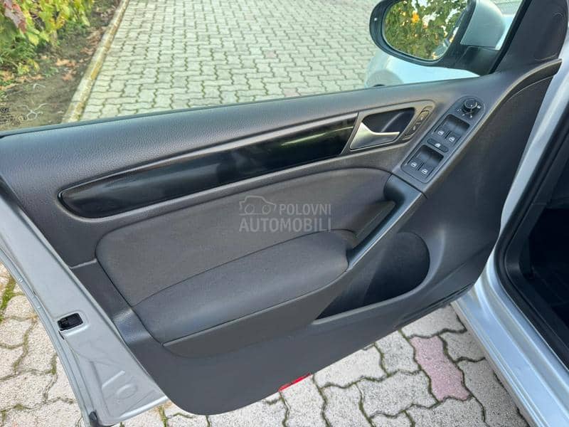 Volkswagen Golf 6 1.4 tsi HIGHLINE CH Volkswagen Golf 6 1.4 tsi HIGHLINE CH