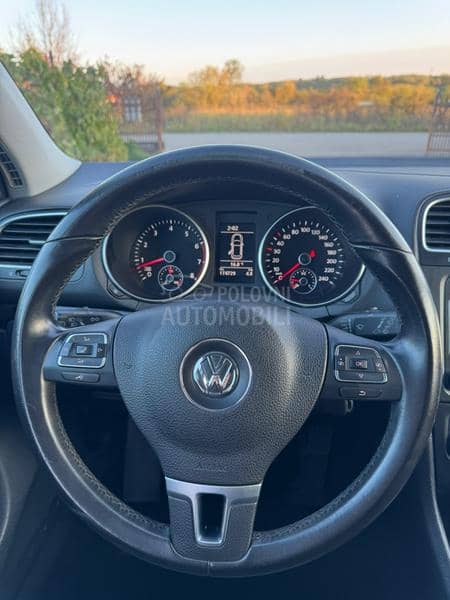 Volkswagen Golf 6 1.4 tsi HIGHLINE CH Volkswagen Golf 6 1.4 tsi HIGHLINE CH