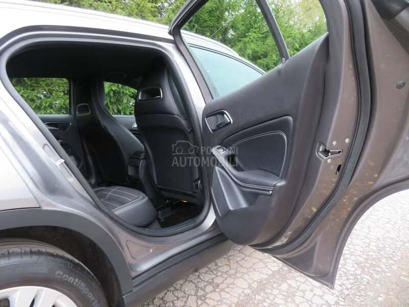 Mercedes Benz GLA 180 