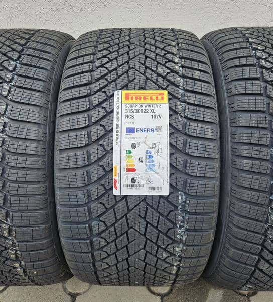 Pirelli 315/30 R22 Zimska
