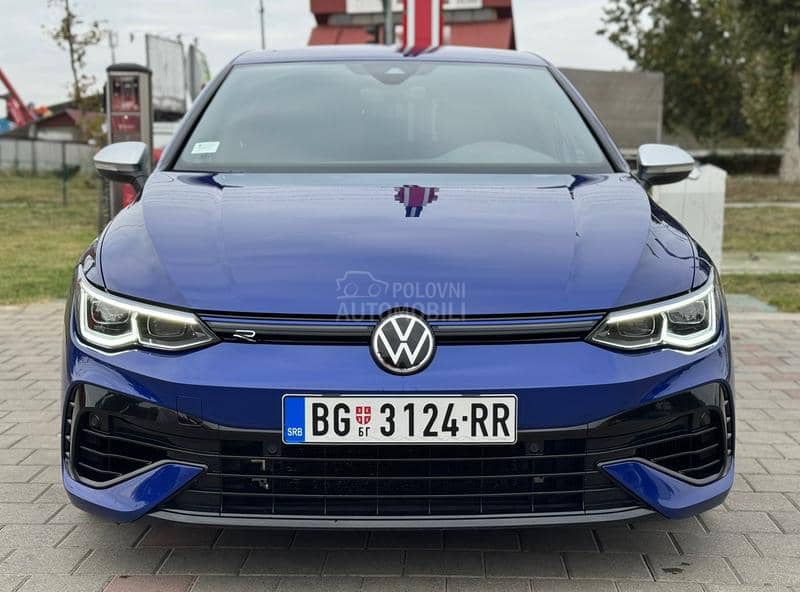 Volkswagen Golf 8 R 420/IQ/Akrapovic