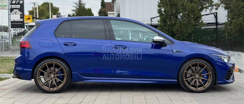 Volkswagen Golf 8 R 420/IQ/Akrapovic