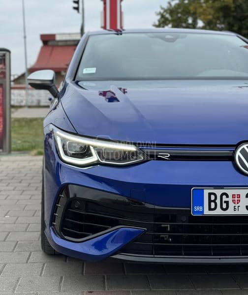 Volkswagen Golf 8 R 420/IQ/Akrapovic